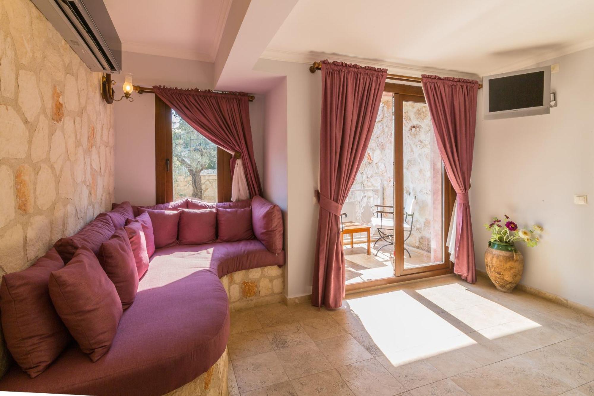 Oasis Hotel (Adults Only) Калкан Екстериор снимка
