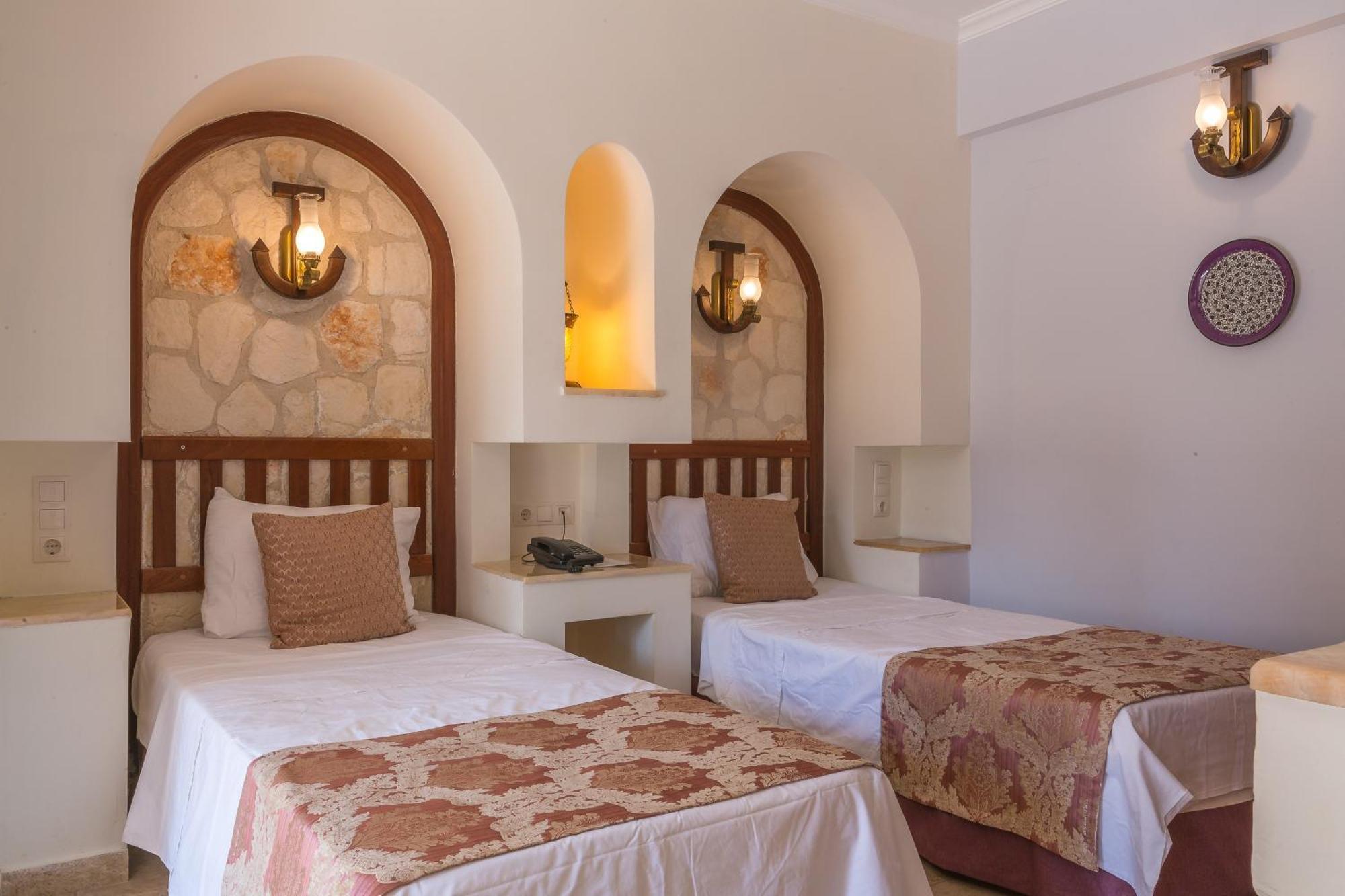 Oasis Hotel (Adults Only) Калкан Екстериор снимка