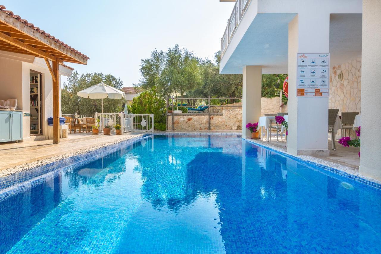 Oasis Hotel (Adults Only) Калкан Екстериор снимка